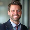 Portrait de Marc L., un gérant de PME satisfait